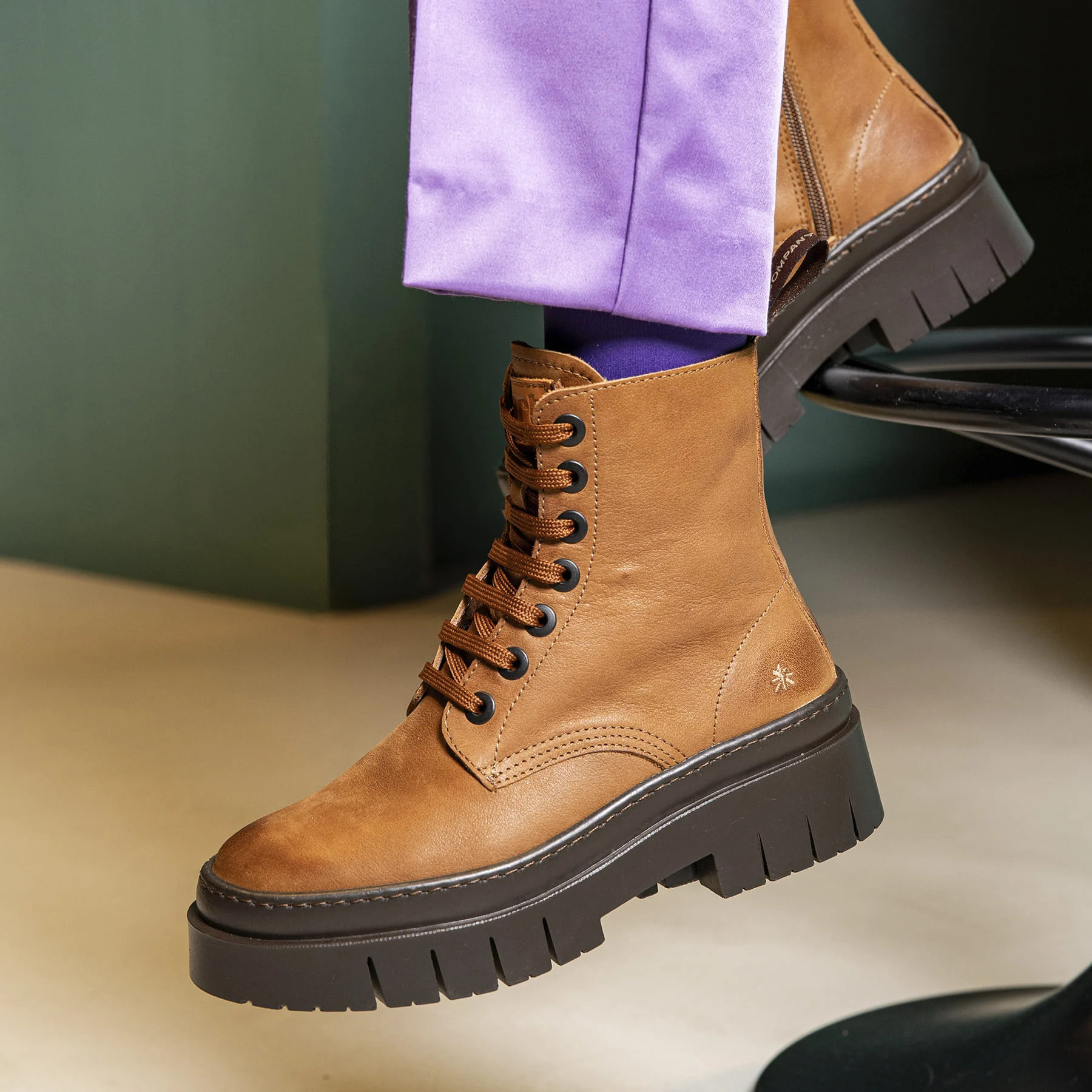 Botines 1953 NOBUCK NAVY/AMBERES color Navy