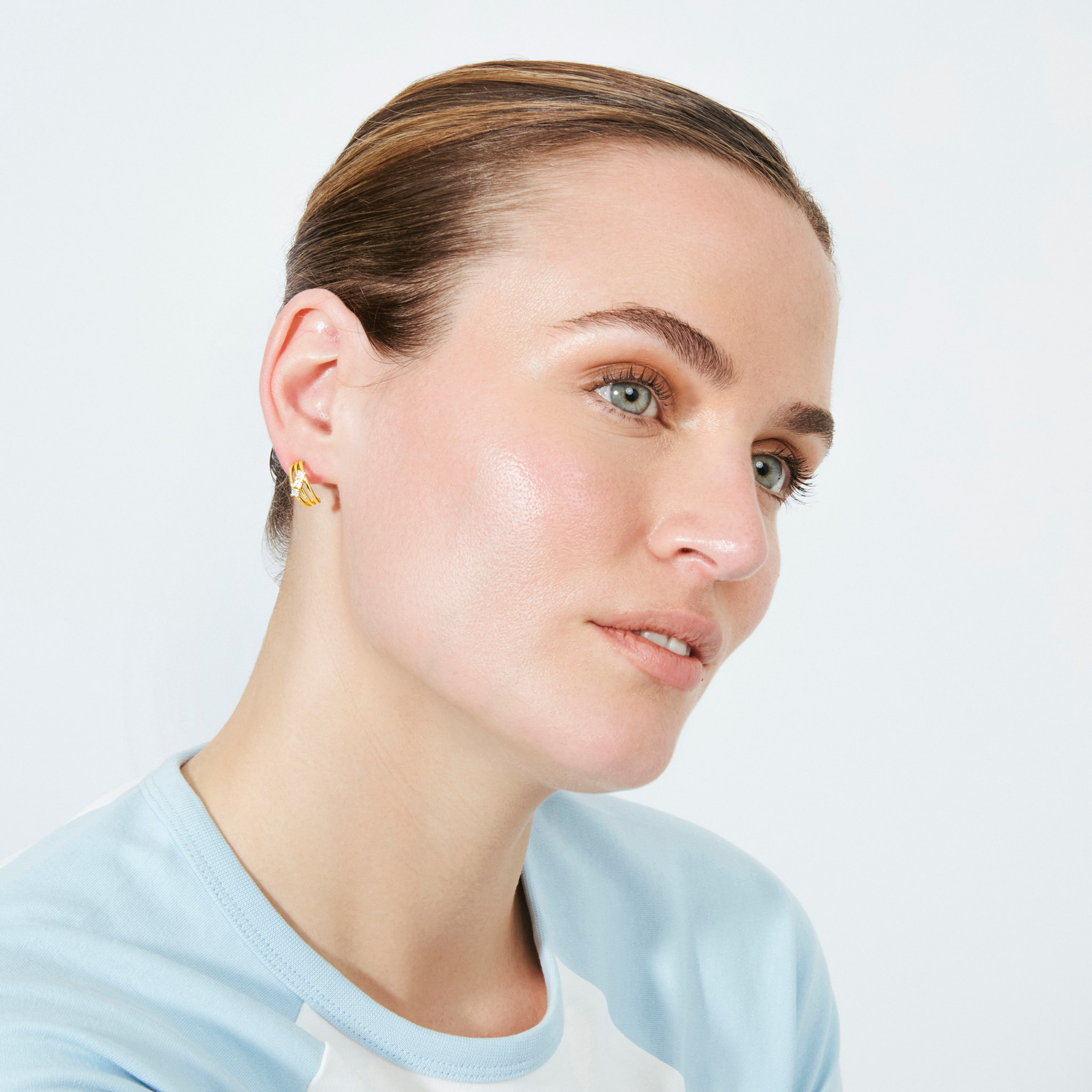 Pendientes de Circonita Brillante acabado en oro amarillo de 18k
