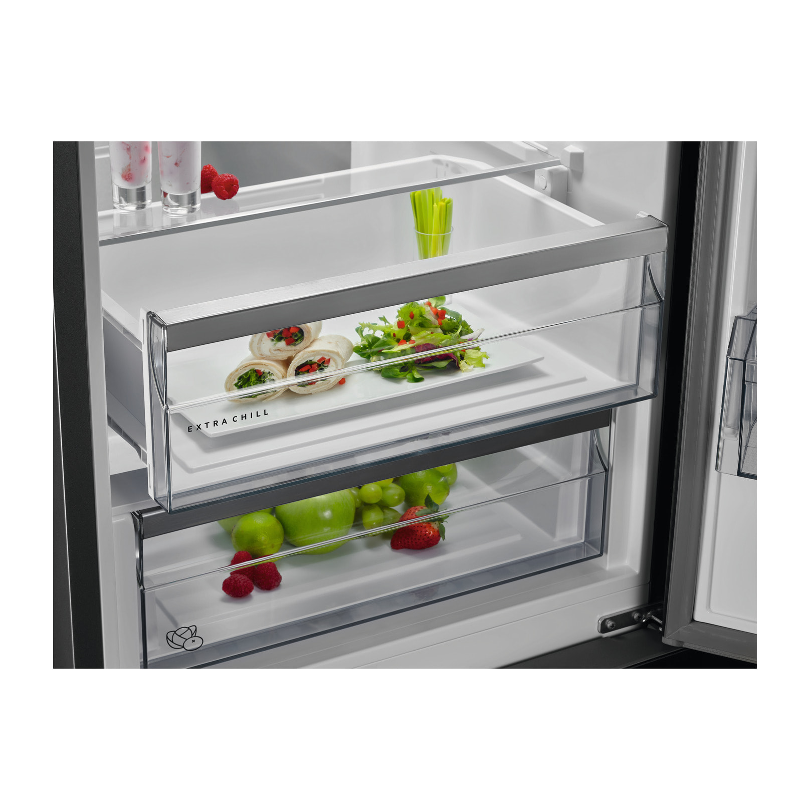 AEG Frigorífico combi de libre instalación Serie 8000 Negro de 201 cm ORC8M361EE