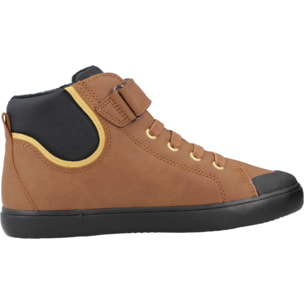 Zapatillas Niño de la marca GEOX  modelo J GISLI MARRON