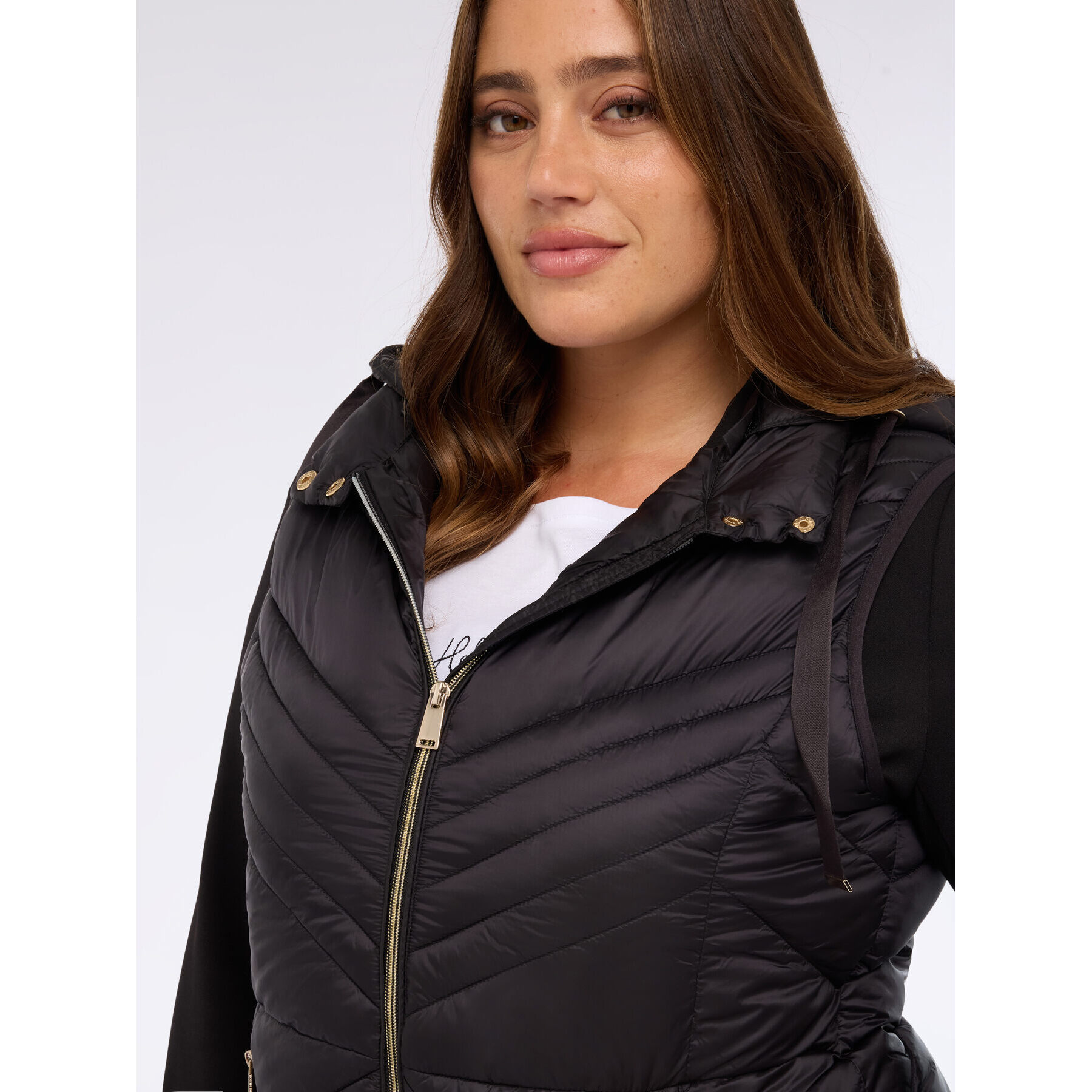 Fiorella Rubino - Piumino smanicato con cappuccio e imbottitura Sorona® Aura - Nero