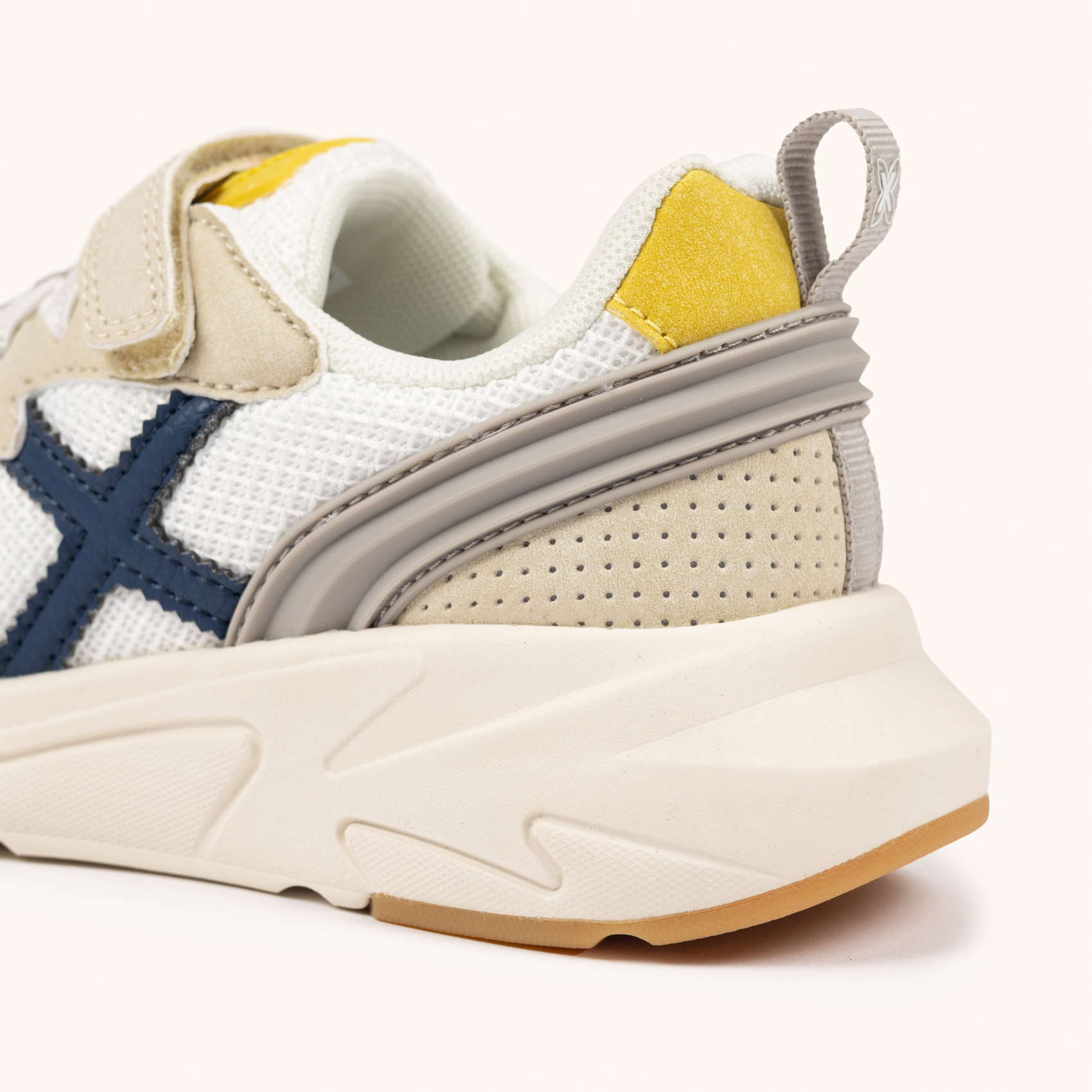 Zapatilla Infantil Multideporte con Velcro MUNICH MINI TRACK VCO 21