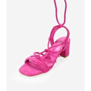 Sandalias rosa con tacón ancho