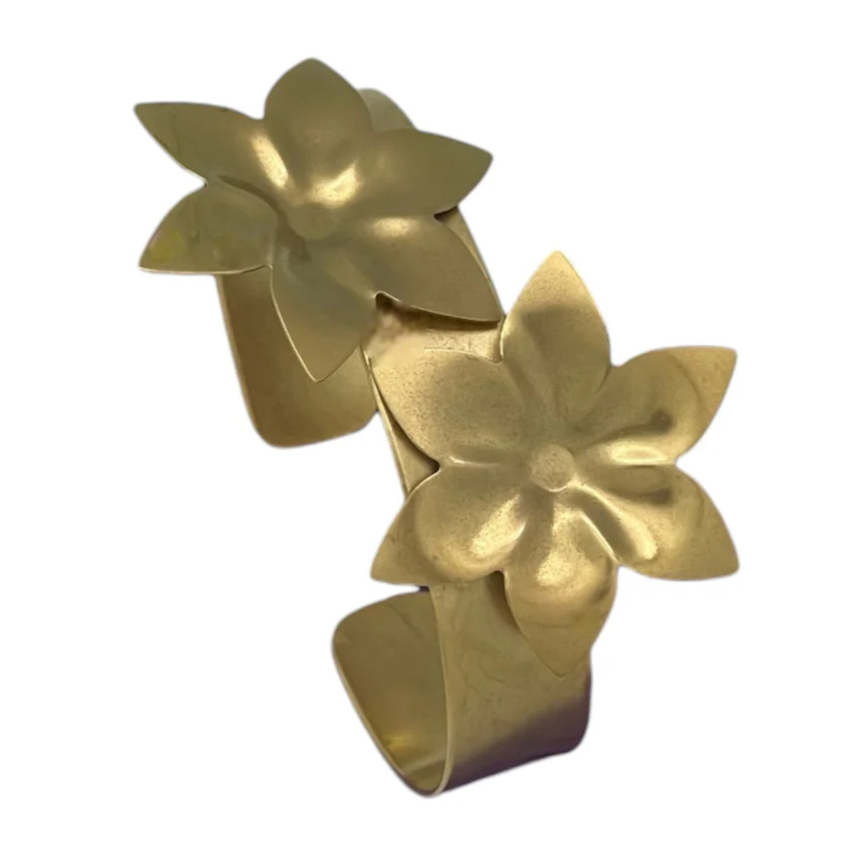 Brazalete doble flor margarita dorado
