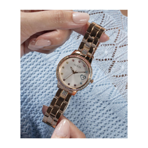 Guess Reloj Con Día Y Fecha Gd Three Of Hearts