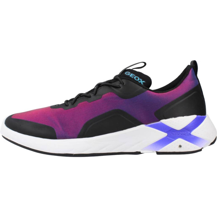 Zapatillas Niña de la marca GEOX  modelo J PLAYKIX GIRL MULTICOLOR