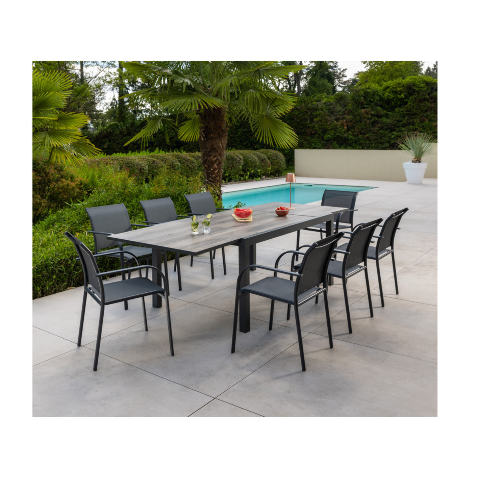 Ensemble table et chaises de jardin  - Gris Anthracite - GUETHARIZIERS chêne brun