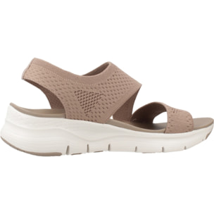 Sandalias Mujer Arch Fit Marron