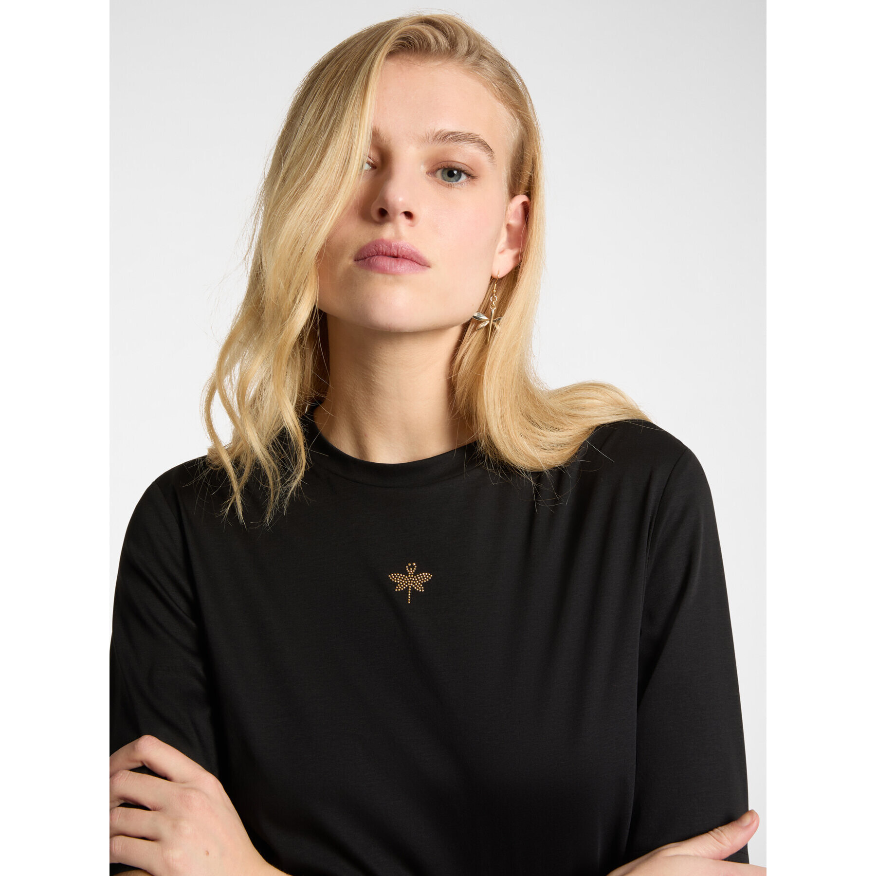 Elena Mirò - T-shirt con piccola libellula in strass - Nero