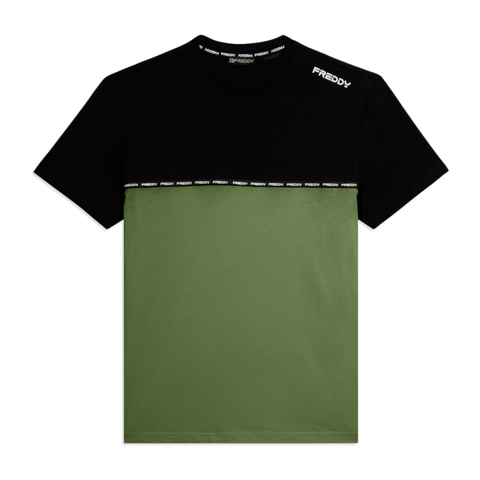 T-shirt colour block con inserto logato