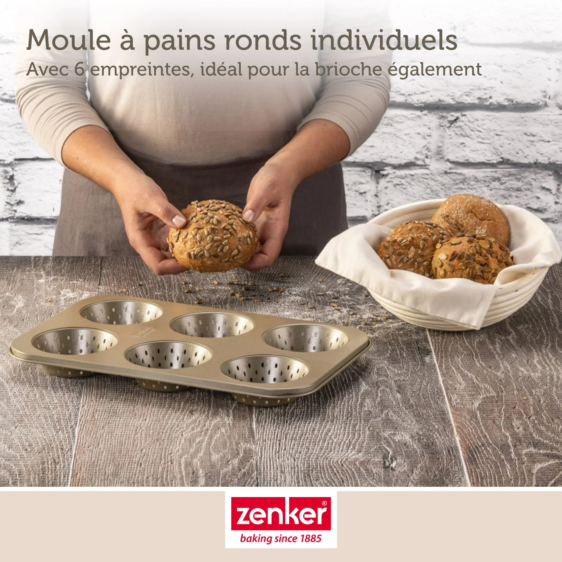 Set pâtisserie avec moule à 6 petits pains 33 x 22 cm en acier, 2 bols à mixer, verre mesureur et spatule Zenker