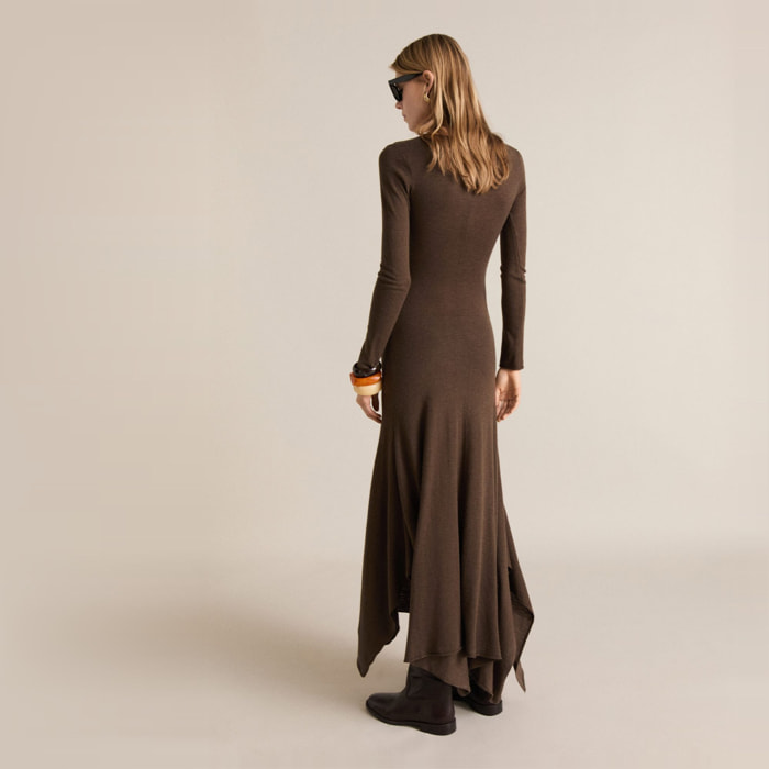 Vestido punto bajo asimétrico Demure - caramelo