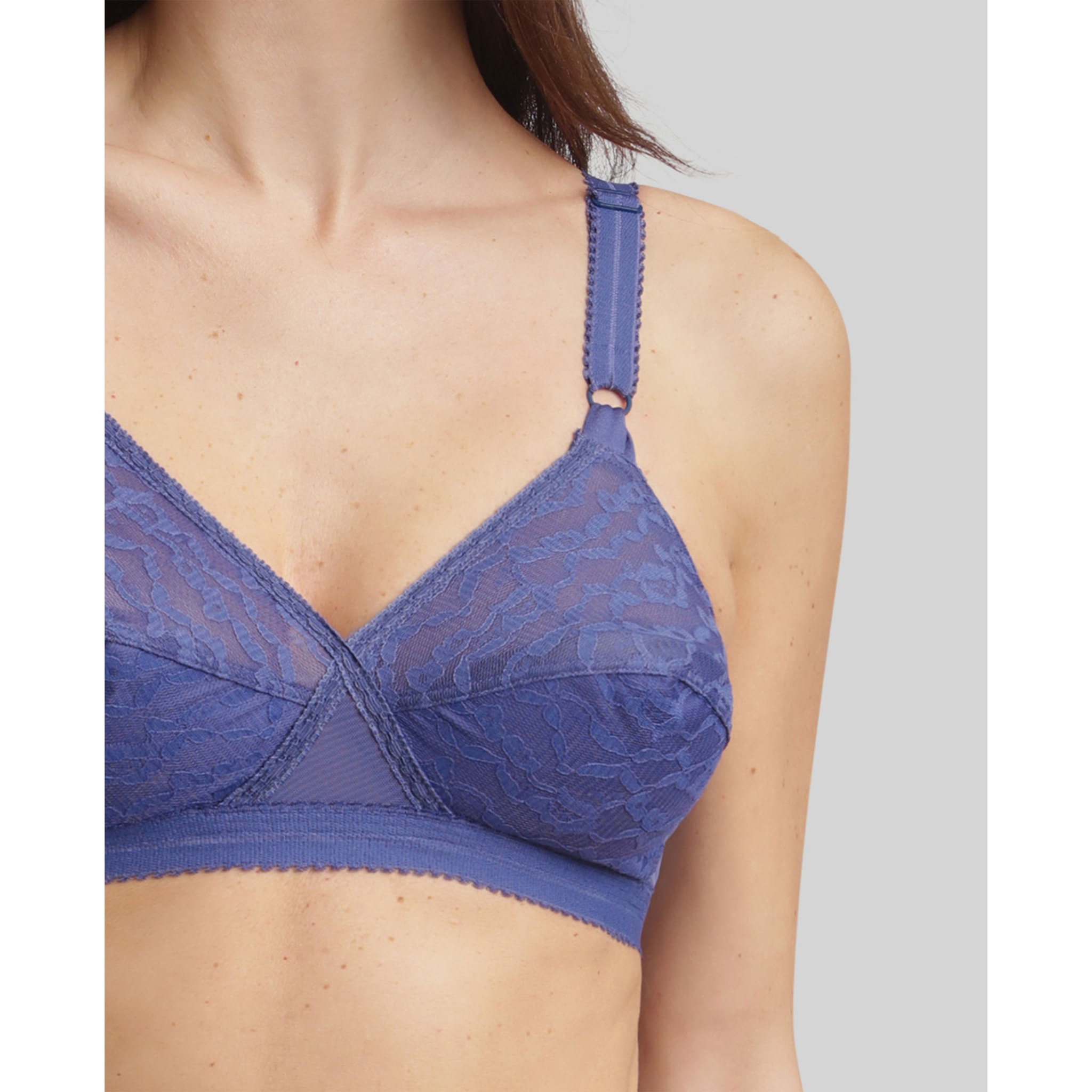 Sujetador sin aros de capacidad con encaje