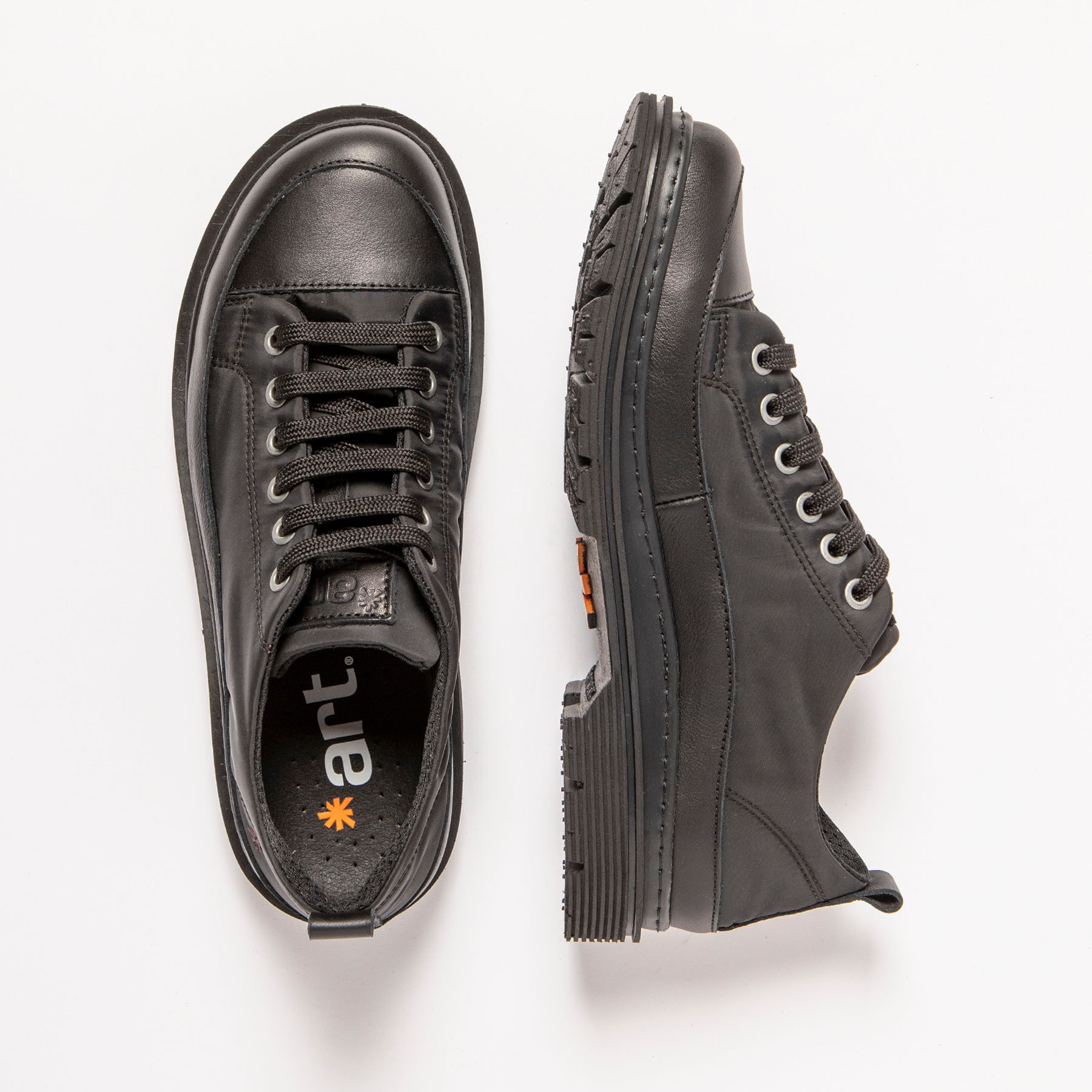 Zapatillas 1894 NYLON TOTAL BLACK/ BIRMINGHAM color Total black