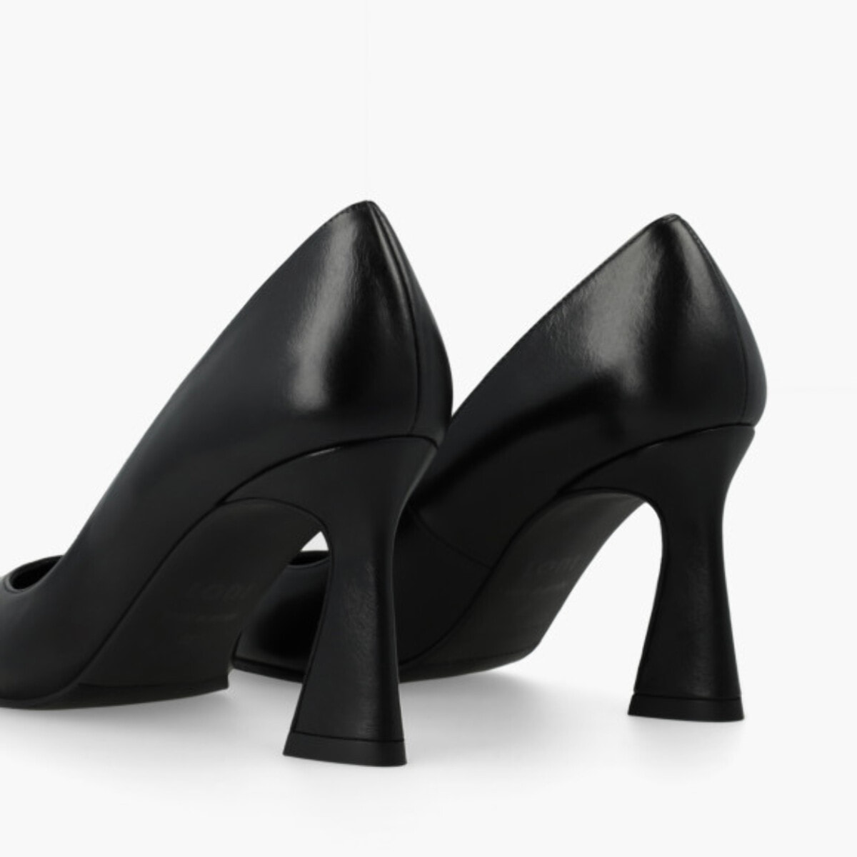 ZAPATOS DE SALÓN NEGROS ROA