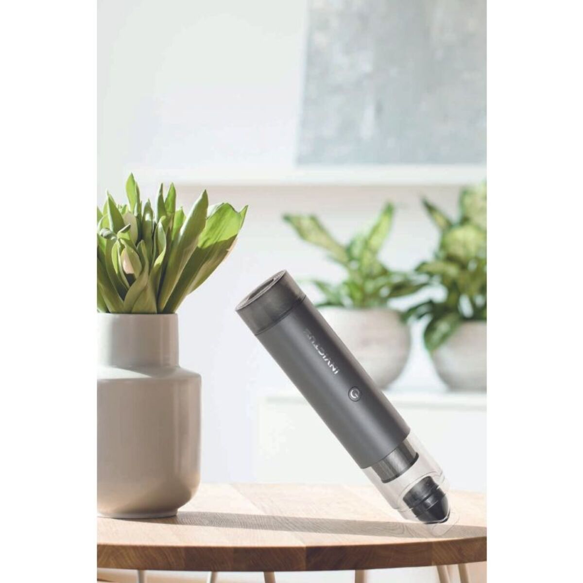 Aspirateur main INVICTUS One Pocket 12 pièces avec fonctions gonfleur et souffleur