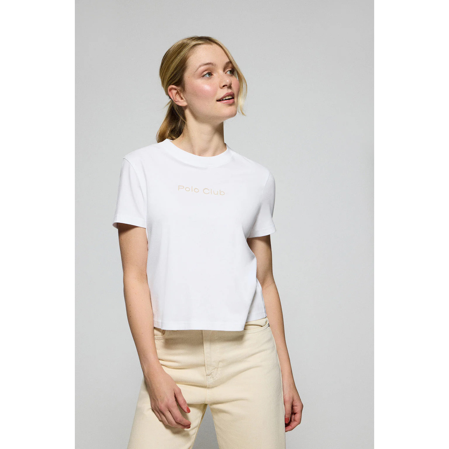 Camiseta Tori blanca con logo Minimal Combo Polo Club