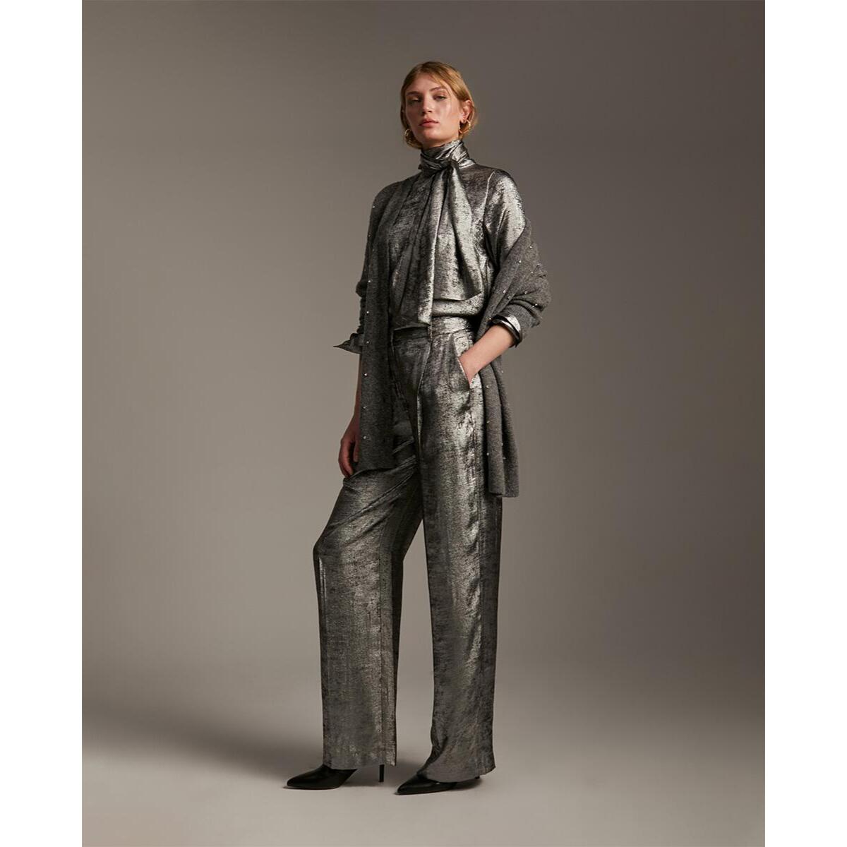 Camicia laminata con colletto a cravatta