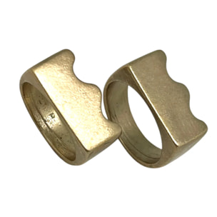 pareja de anillos Reina en dorado chapado latón