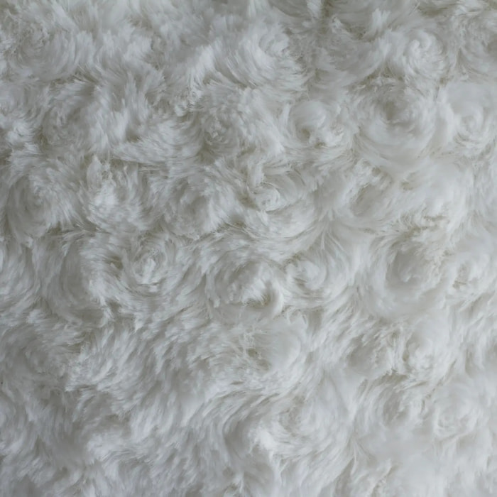 Coussin coeur "Bouclette" blanc ivoire 28x36cm