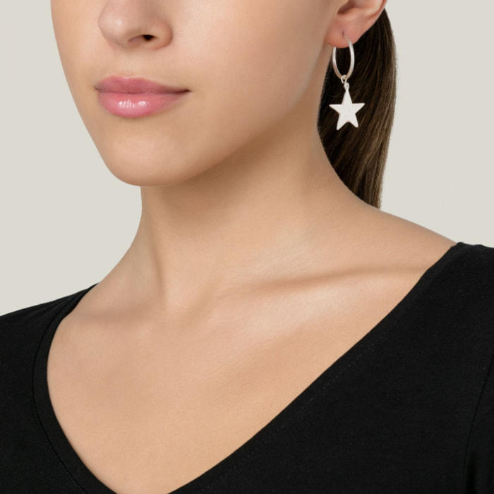 Pendiente aro y estrella colgante dorado