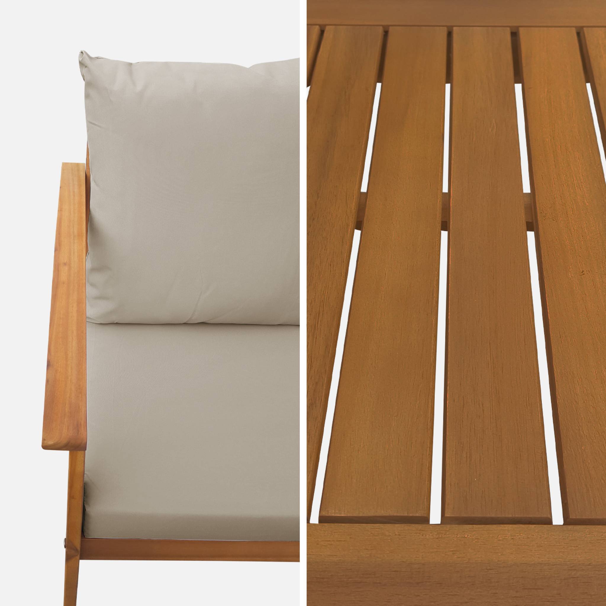 Salon de jardin en bois 4 places - Ushuaïa - Coussins écrus. canapé. fauteuils et table basse en acacia. design