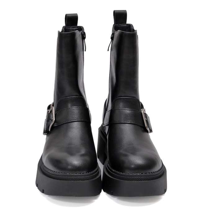 Stivaletto in simil pelle con fascia elastica e cinturini