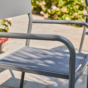 Lot de 4 fauteuils de jardin SAVANNAH empilables aluminium et textilene anthracite. 57.5 x 54 x 86 cm