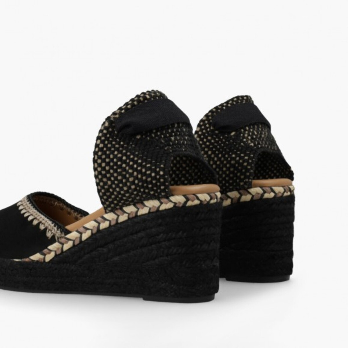 ALPARGATAS NEGRAS CAVALE