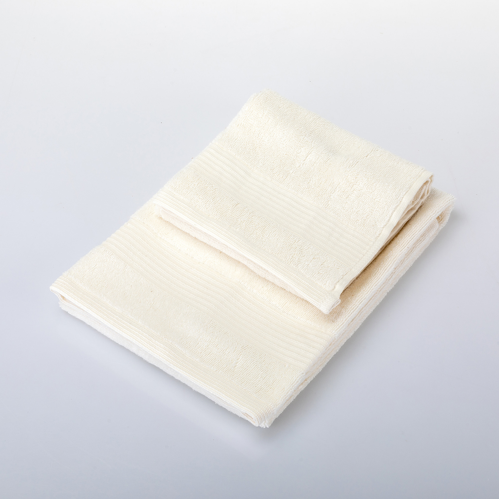 UNO CASA DESIGN Coppia Asciugamano + Ospite Julia in Spugna di Puro Cotone 500 gr/mq