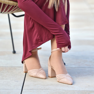 Sandali in simil pelle con tacco comodo quadrato