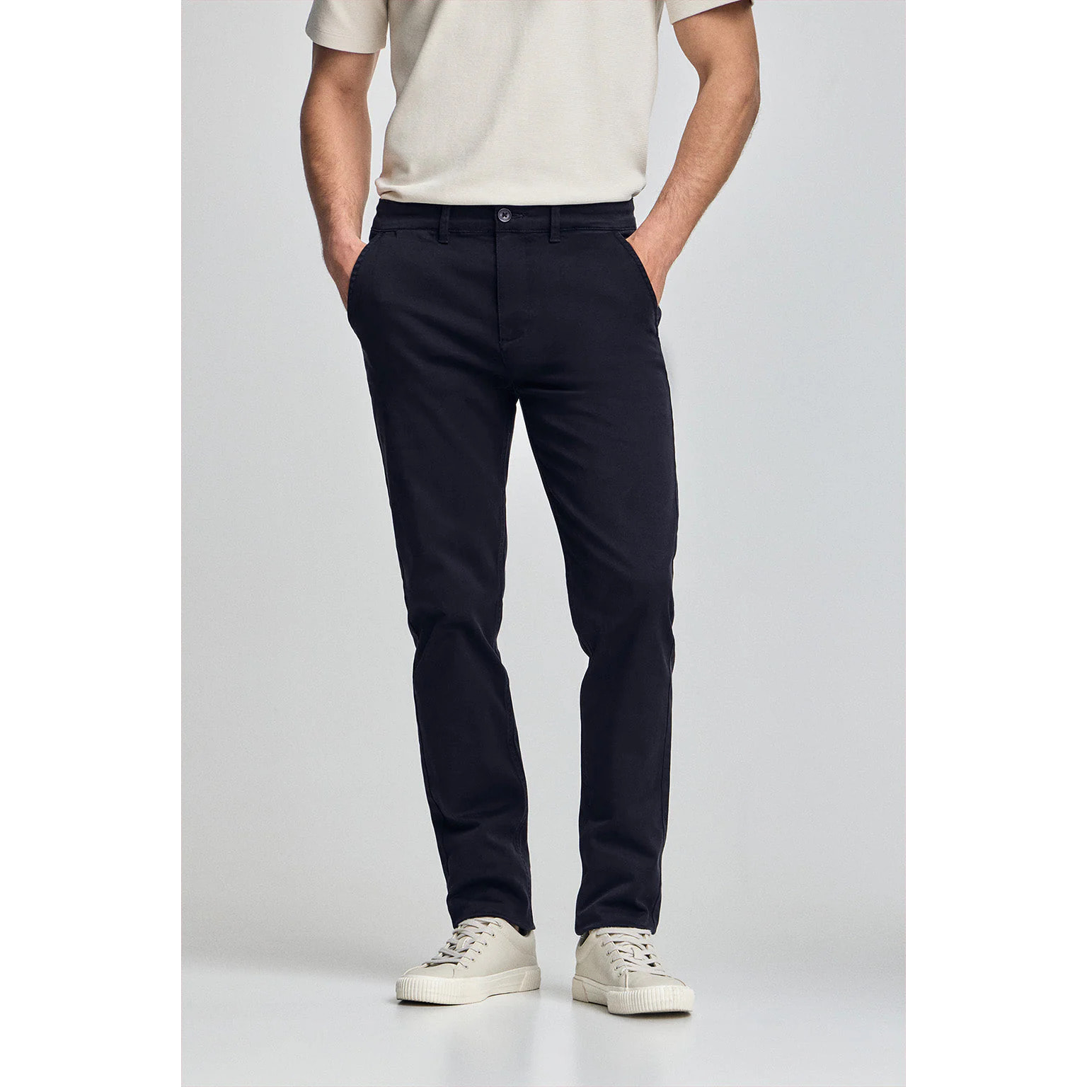 Pantalón chino Slim Moore azul marino