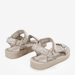 Sandalias deportivas beige planas