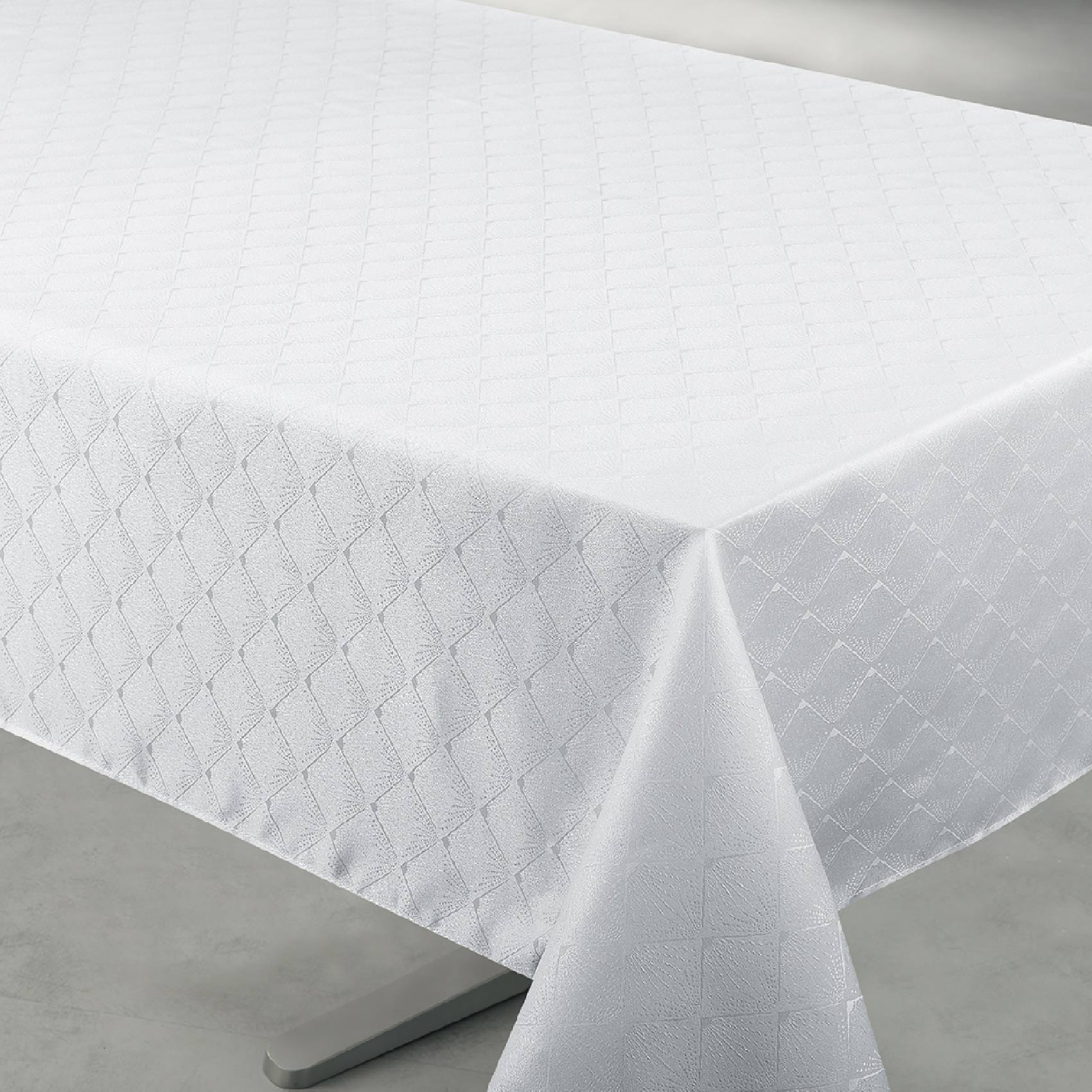 Nappe rectangulaire extérieure esprit bord de mer - Blanc