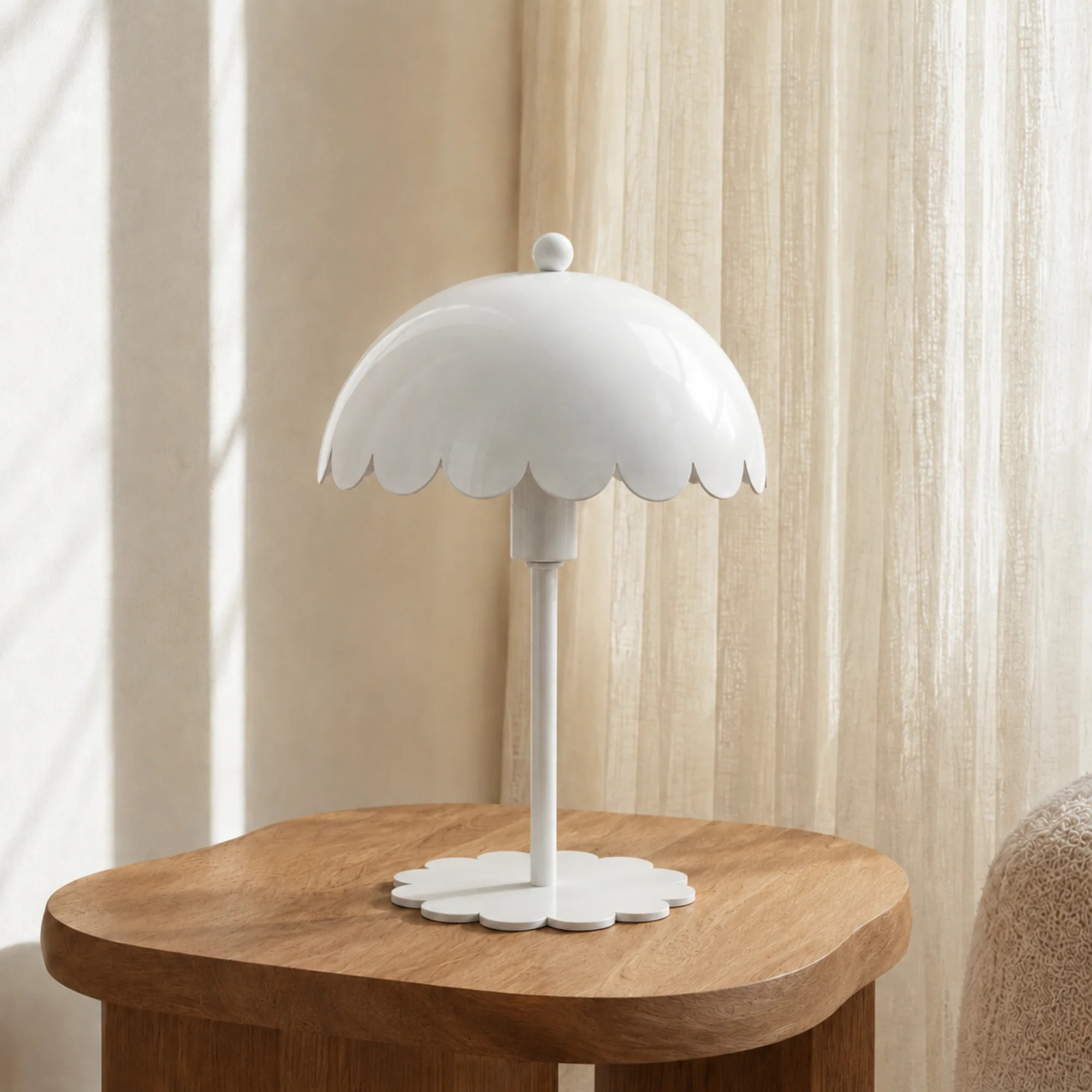 Lampe à poser en métal blanc - Margot
