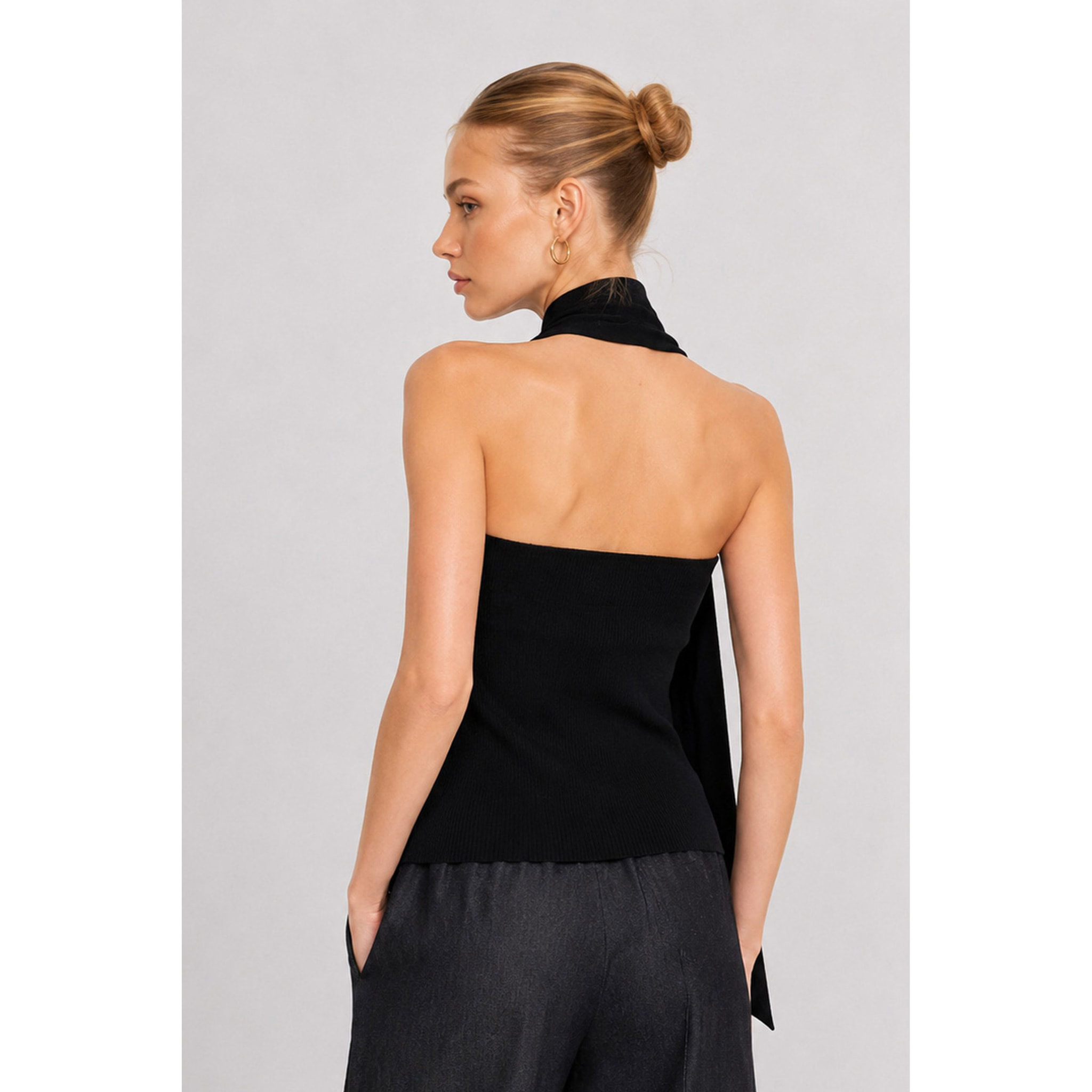 Kocca - Maglia smanicata asimmetrica a costine con anello Donna