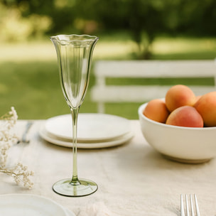 Lot de 4 flûtes en verre en forme de fleur 17cl vertes EDEN