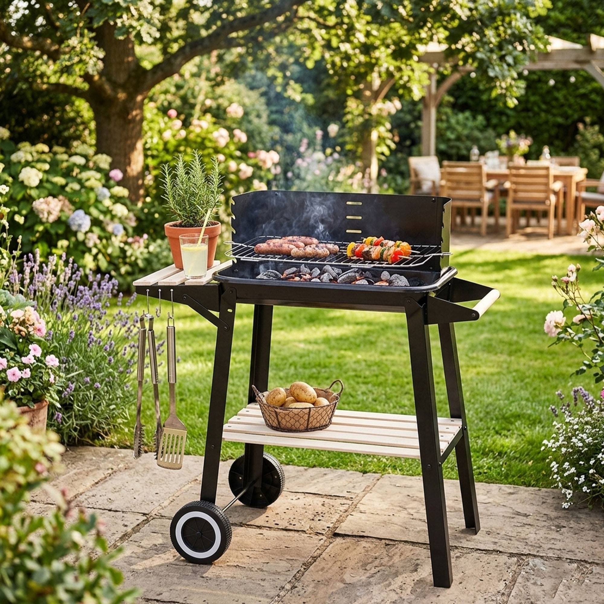Barbacoa de Carbón Rectangular con Estantes de Madera FSC con Parrilla Cromada 45x24 cm - Barbacoa de Jardín con Cortavientos y Ruedas