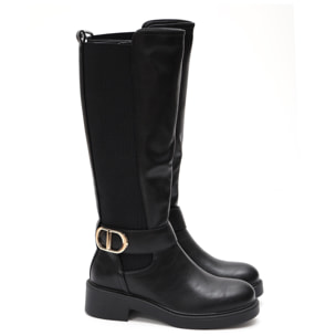 Stivale in simil pelle con fascia elastica e cinturino dorato
