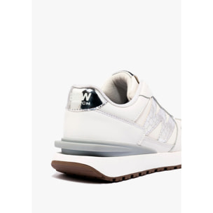 Zapatillas Deportivas Casual en Blanco con Logo Metalizado B&W