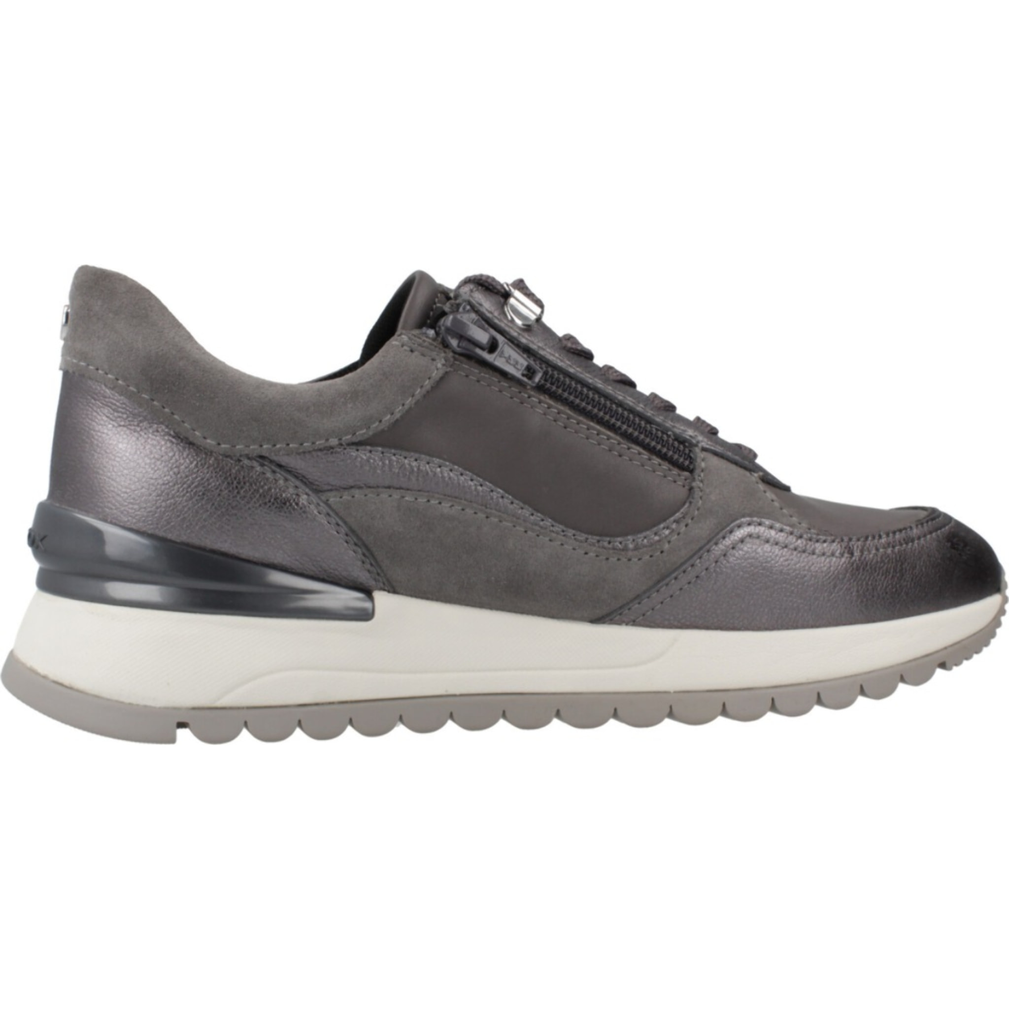 Sneakers de  Mujer de la marca GEOX  modelo D DESYA GRIS