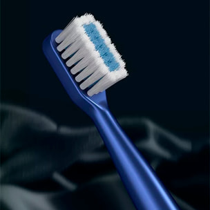 Cepillo de dientes eléctrico sónico 31.000rpm. 5 modos. Cuerpo impermeable IPX8. Con 6 cabezales de recambio.
