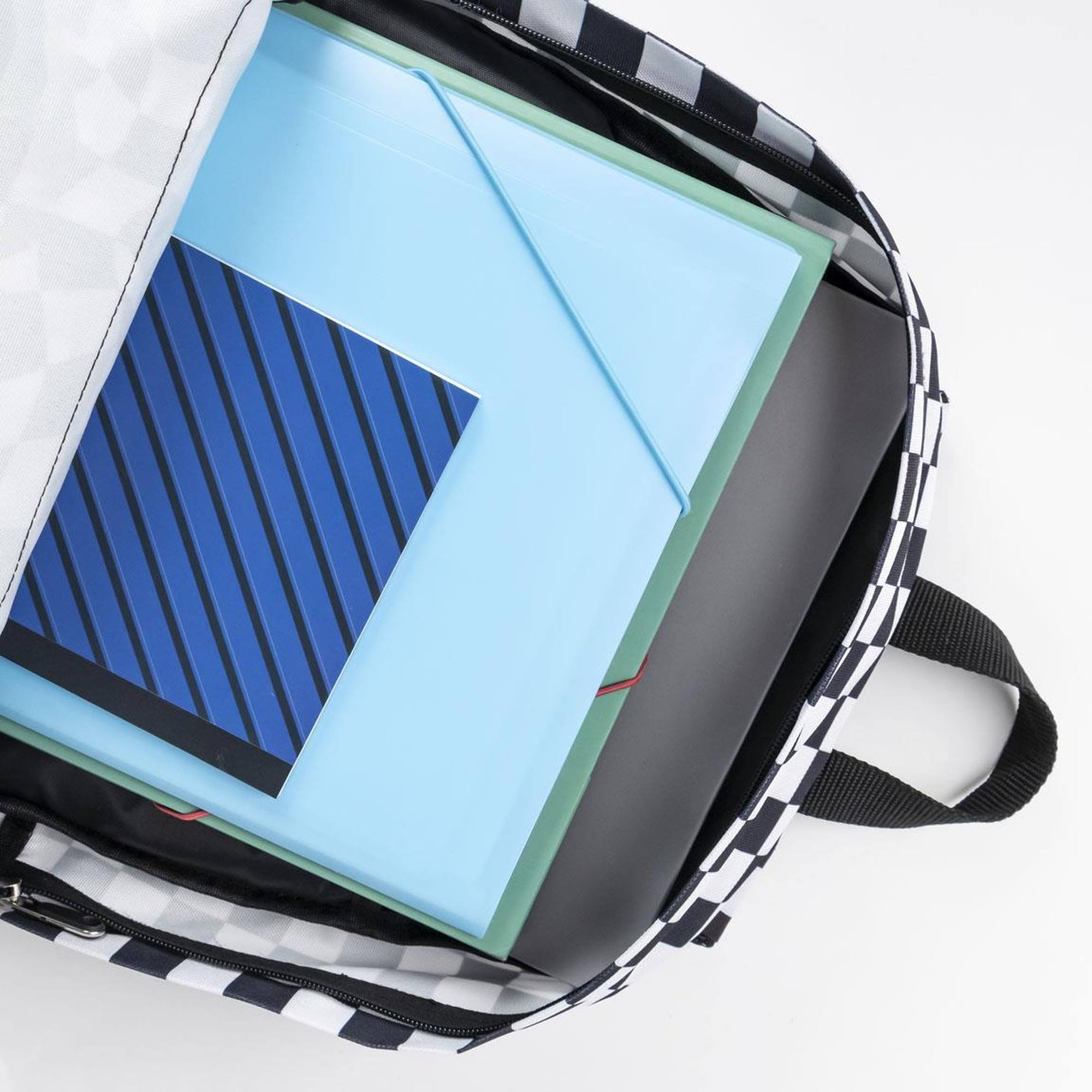 Mochila escolar de marvel - color negro - 32 x 12 x 42 cm - cierre de cremallera - asa ajustable - mochila resistente y duradera