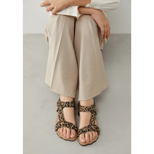 Sandalias Abiertas Barefoot Goflex con Estampado Animal