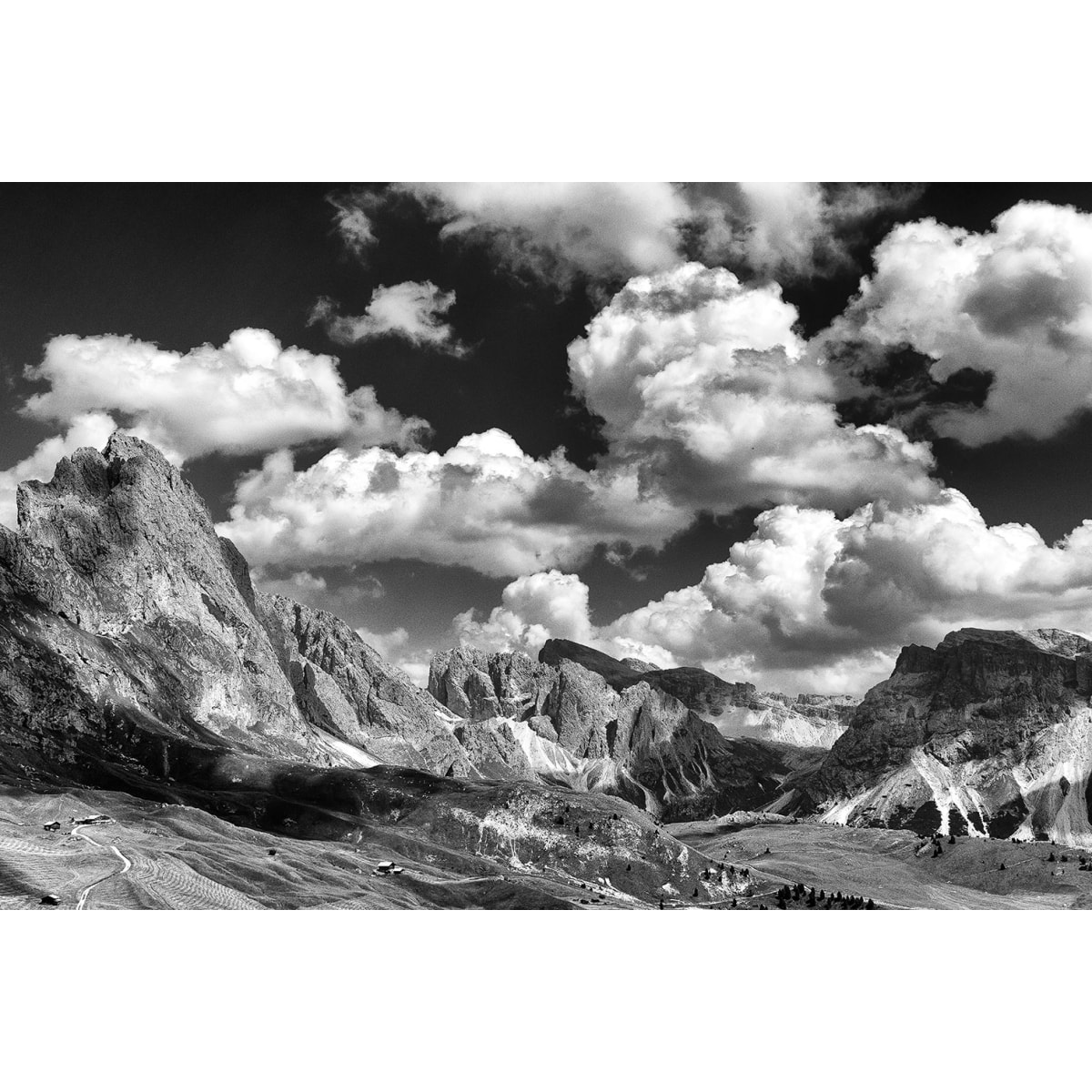 Tableau noir et blanc dolomites Toile imprimée