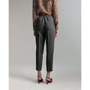 Pantaloni dritti con bottoni centrali