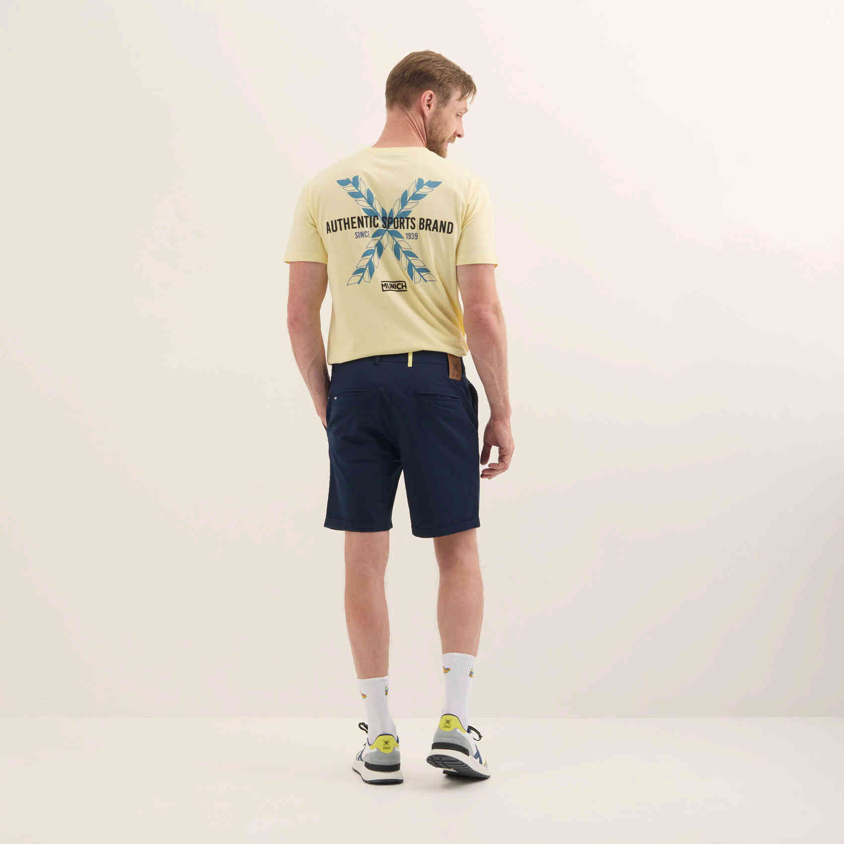 Bermuda Slim Fit Sarga Algodón Elástica Azul Marino LIFESTYLE PANT CITY NAVY