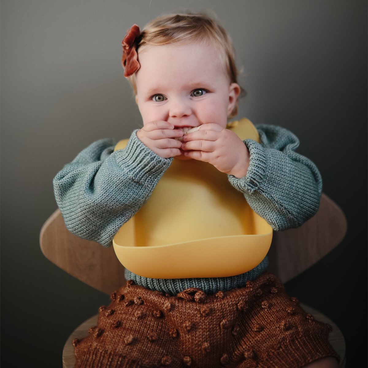 Mushie Babero Silicona Solid