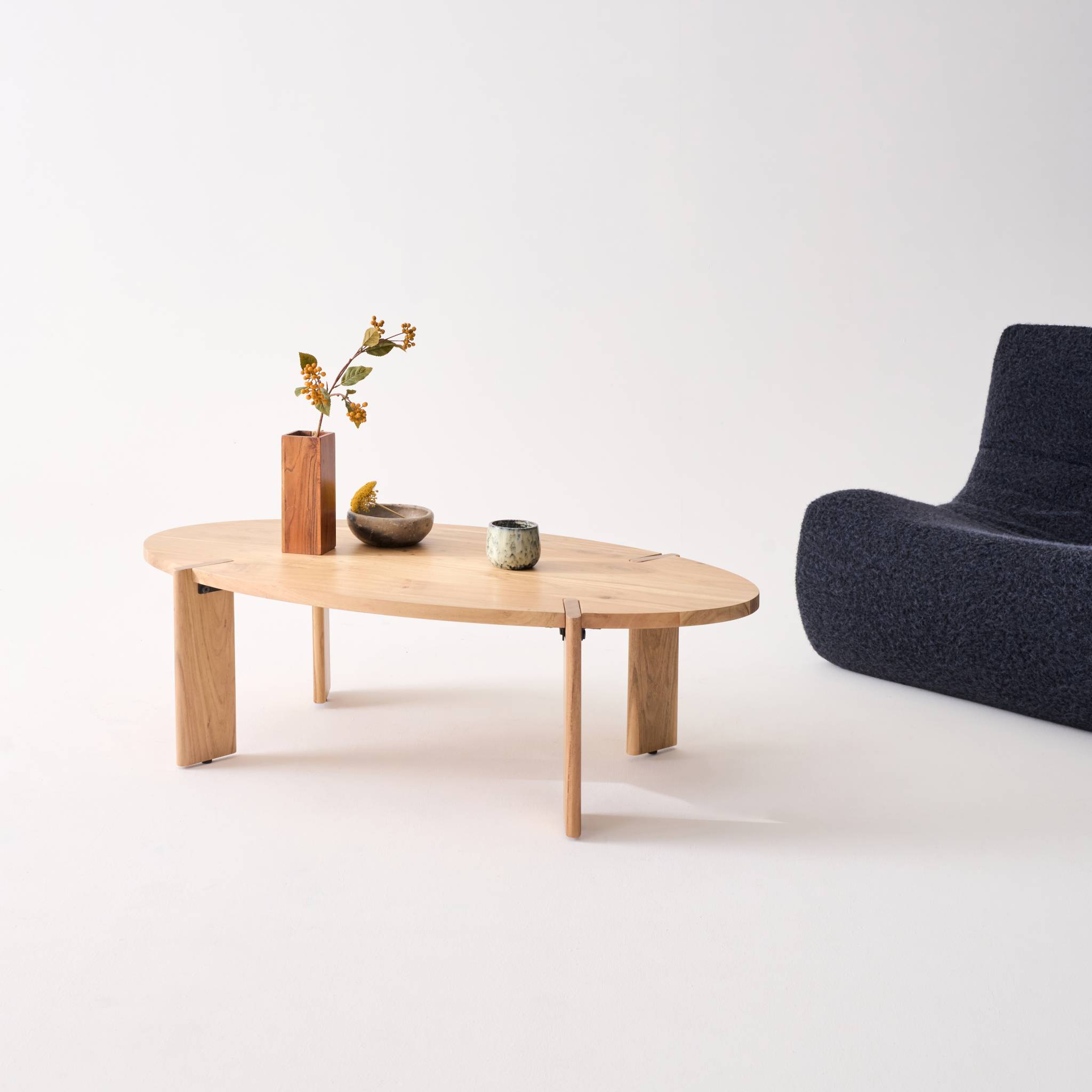 Table basse ovale en bois d'acacia naturel 120cm