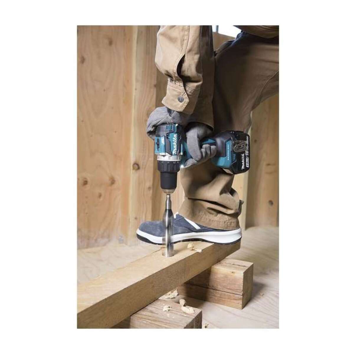 Taladro MAKITA 18V Li-Ion Ø13 mm - Sin batería ni cargador - DDF484Z